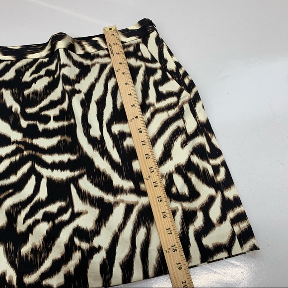 Ann Taylor Skirt Size 8 Pencil Animal Print Pocket - Picture 5 of 8